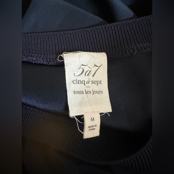 Cinq a Sept
Lenora Silk Charmeuse Mini Dress
Size small - Picture 3 of 9